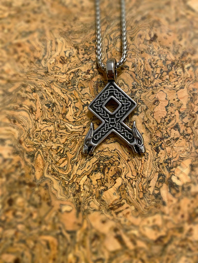 Viking Necklace - The Protection of Othala Rune