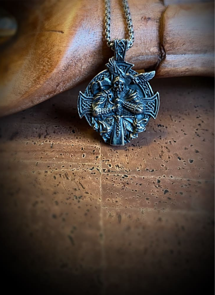 Viking Necklace - Vegvisir Ravens Odin Warrior