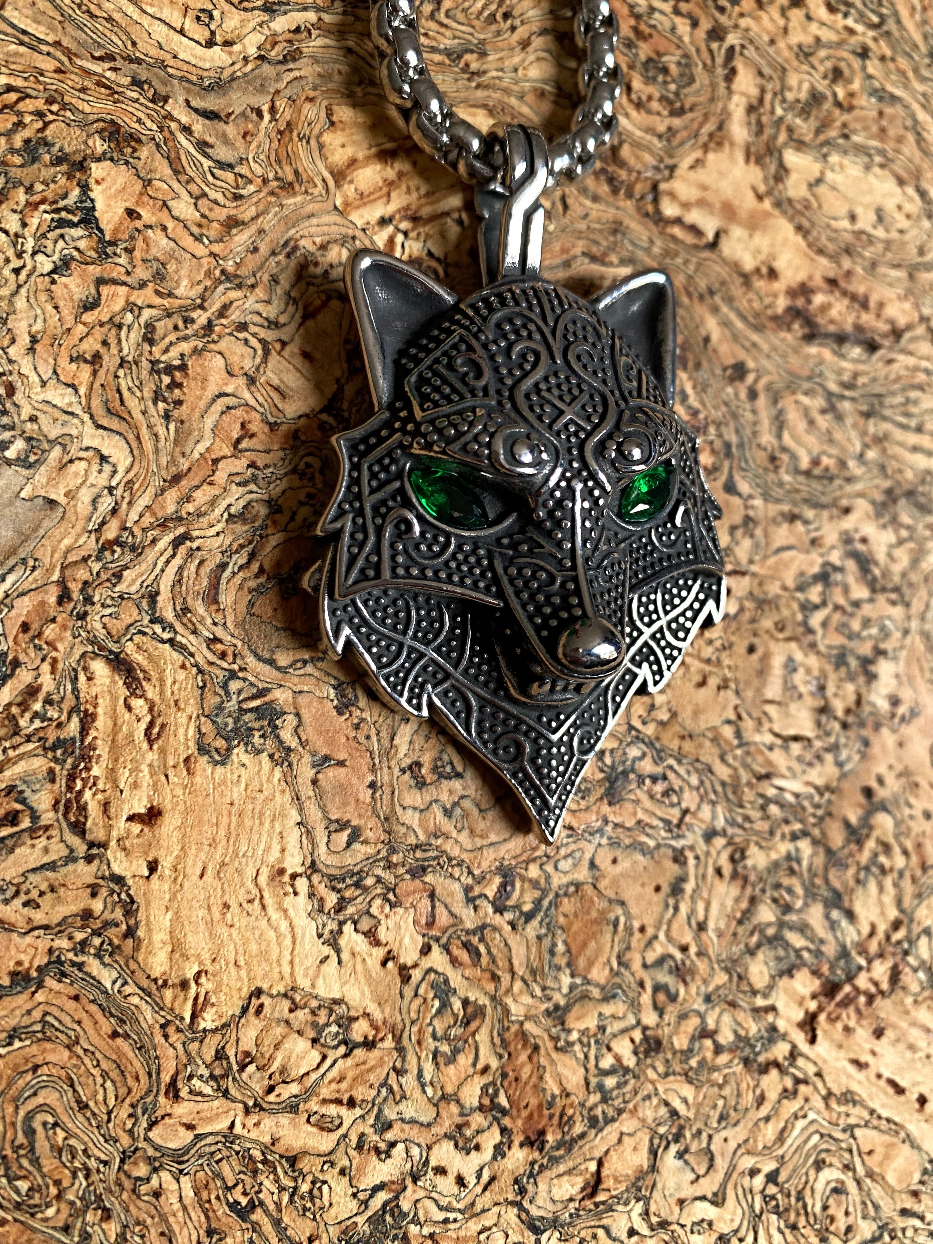 Premium Viking Necklace - The Brave Fenrir Wolf