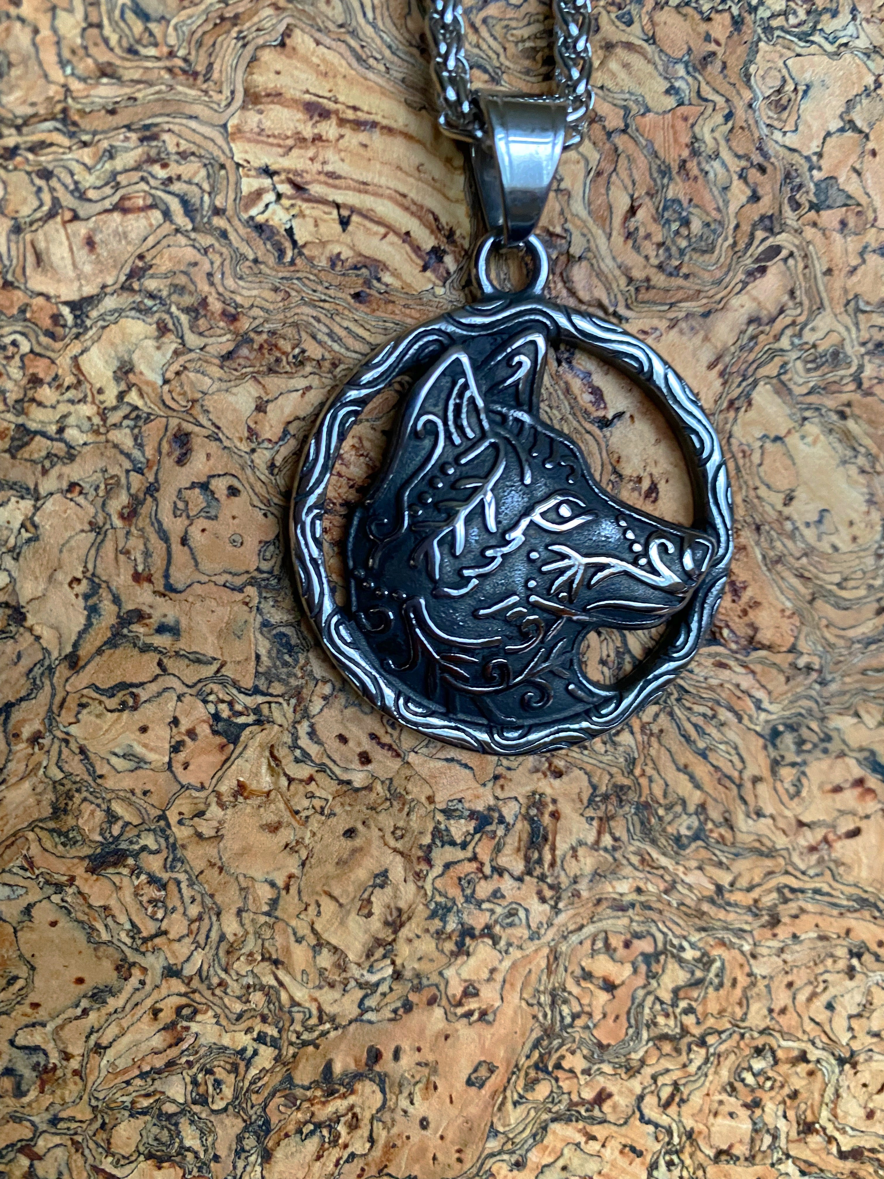 Premium Viking Necklace - Fenrir’s Circle