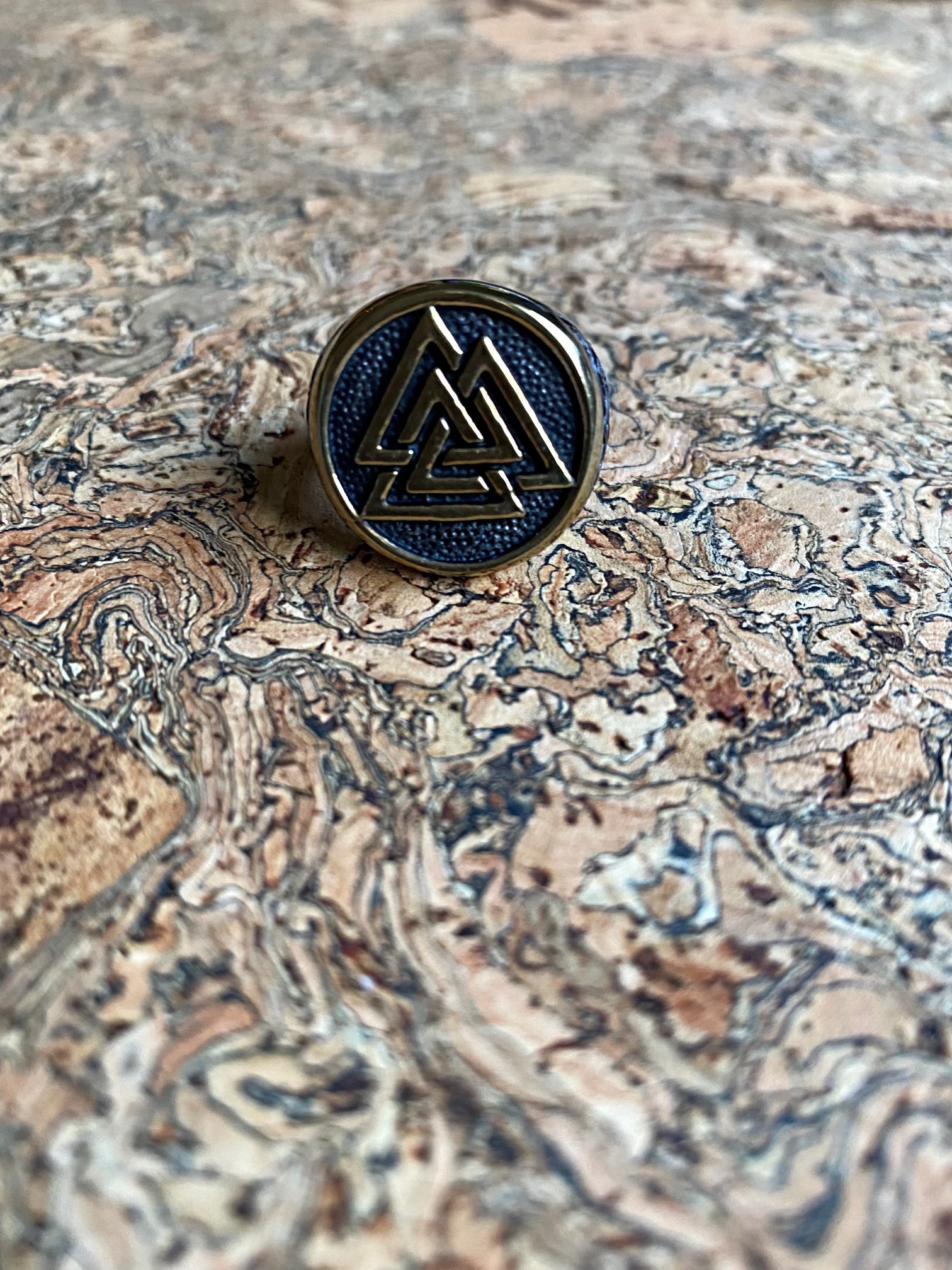 Viking Ring - Golden Valknut
