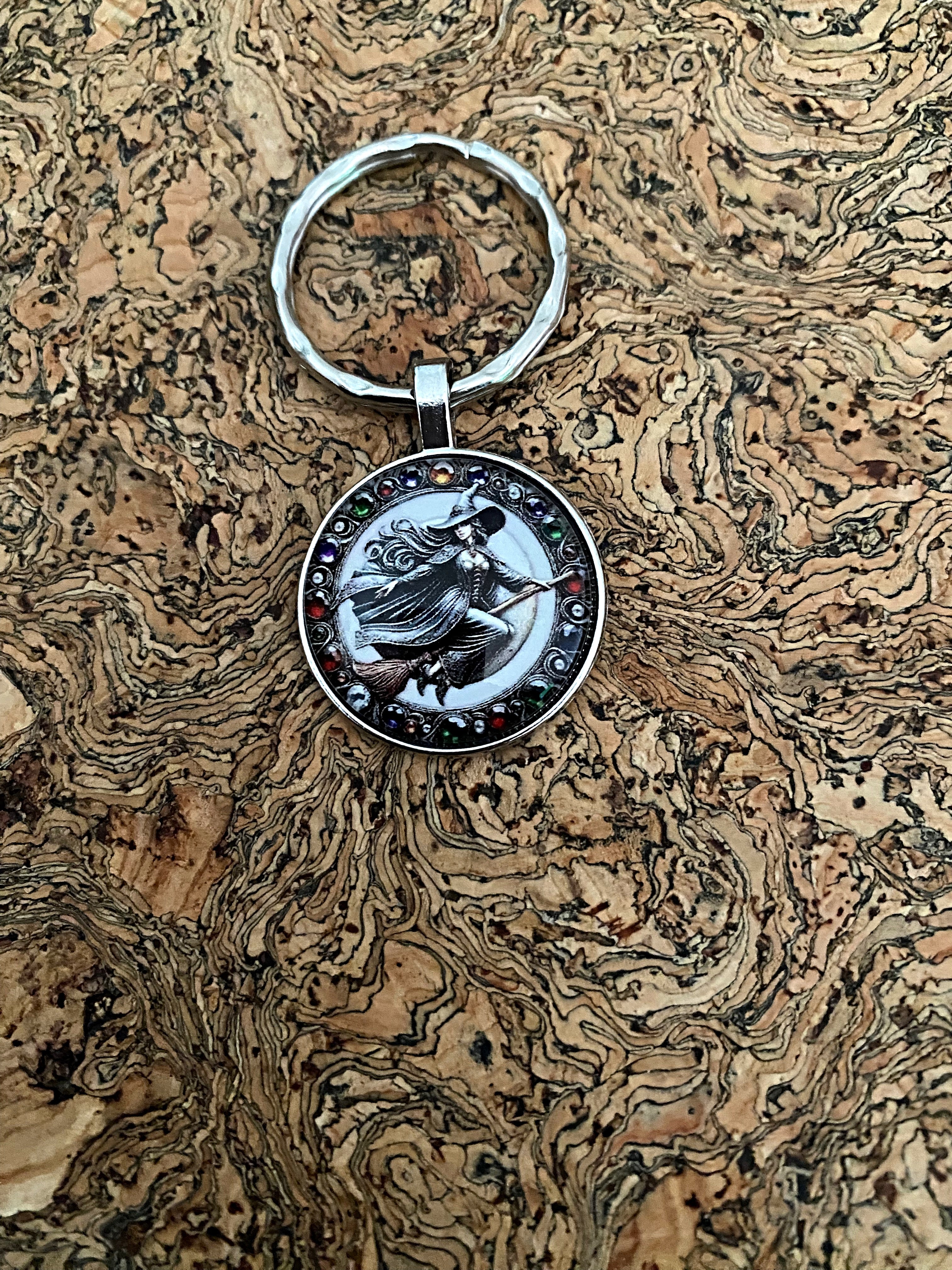 Pagans Fantasy - Vibrant Viking Key ring