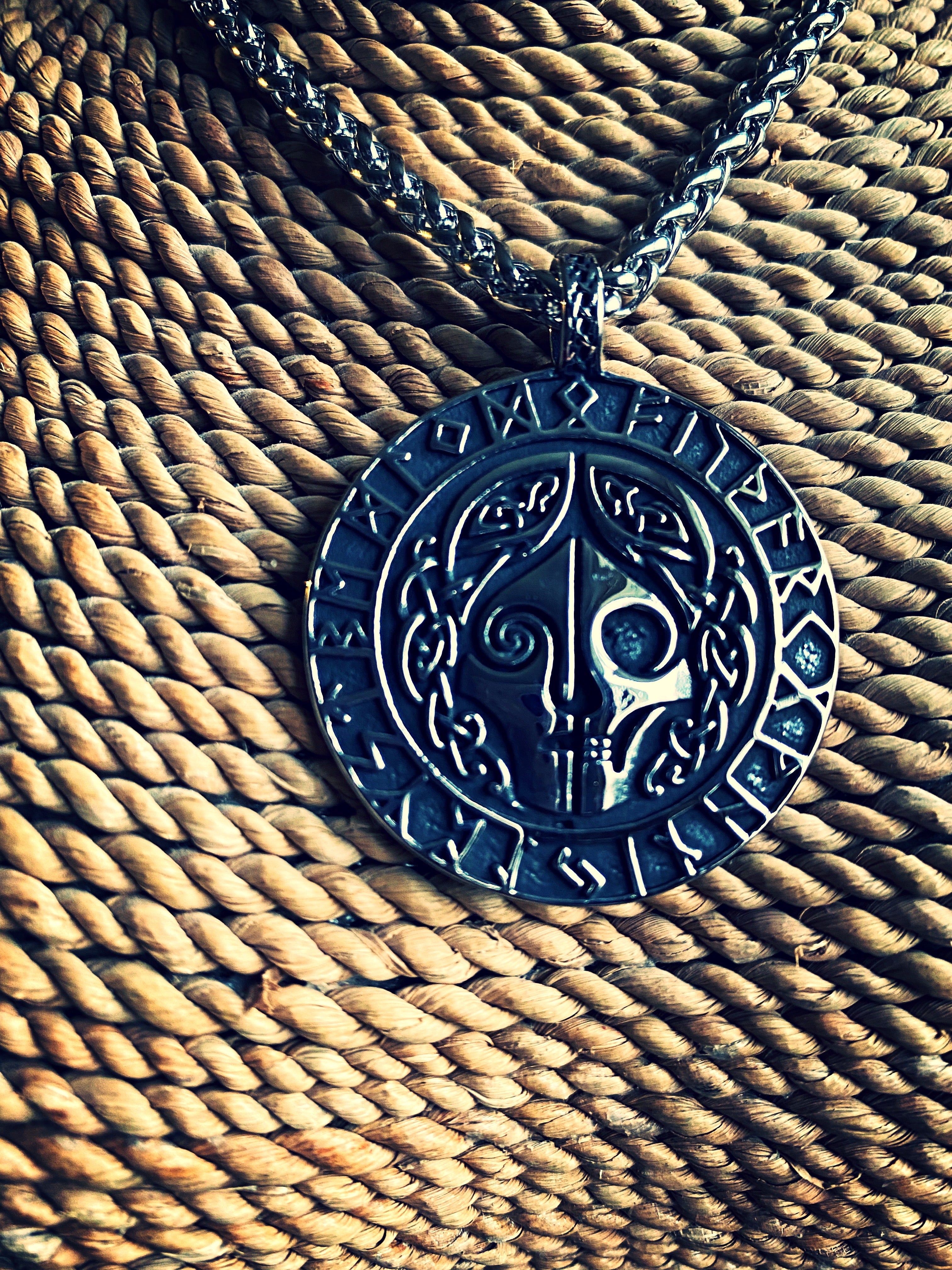 Premium Viking Necklace - Hel The Two Faced Terror