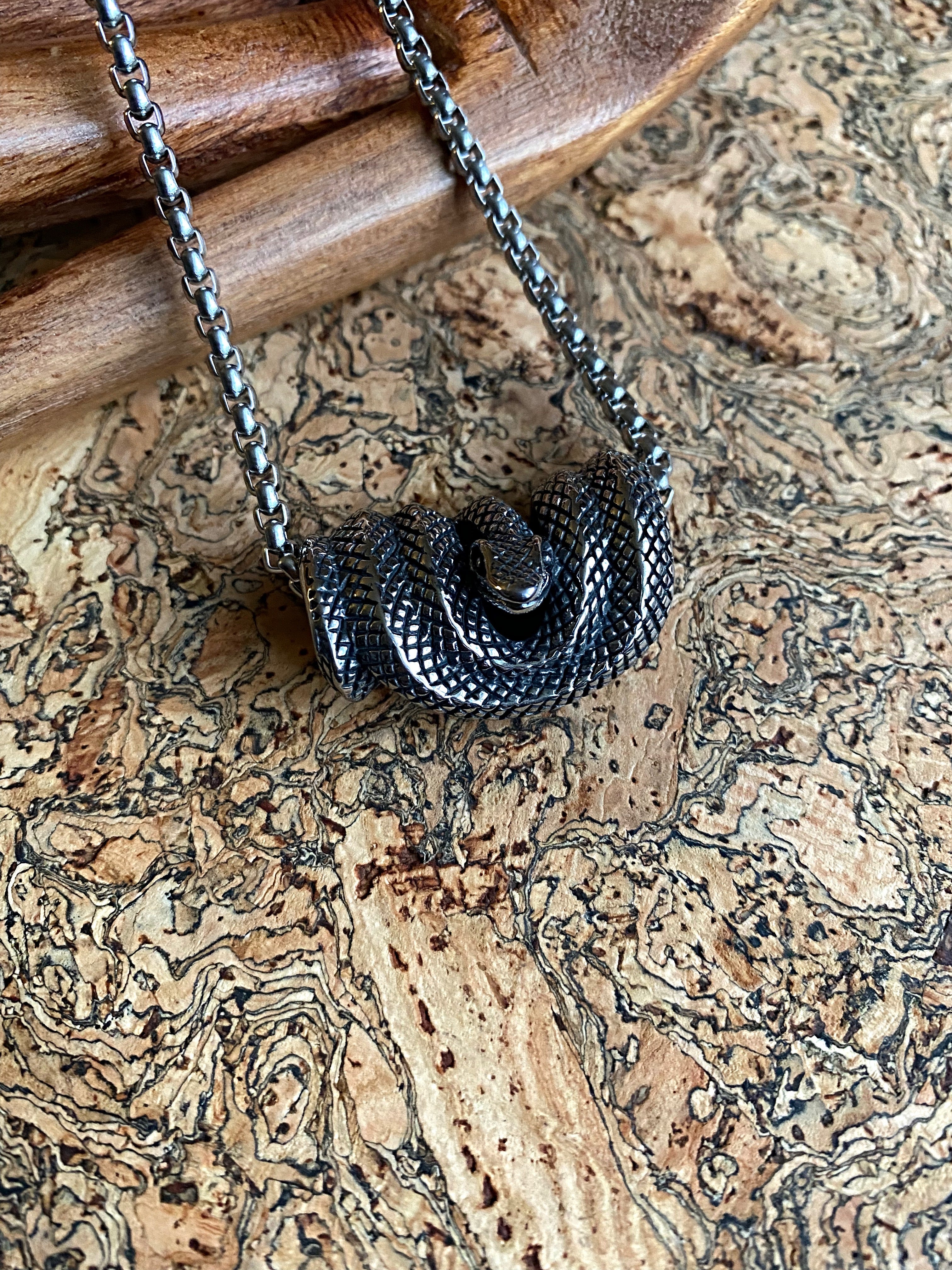 Premium Viking Necklace - The Coiled Jörmungandr