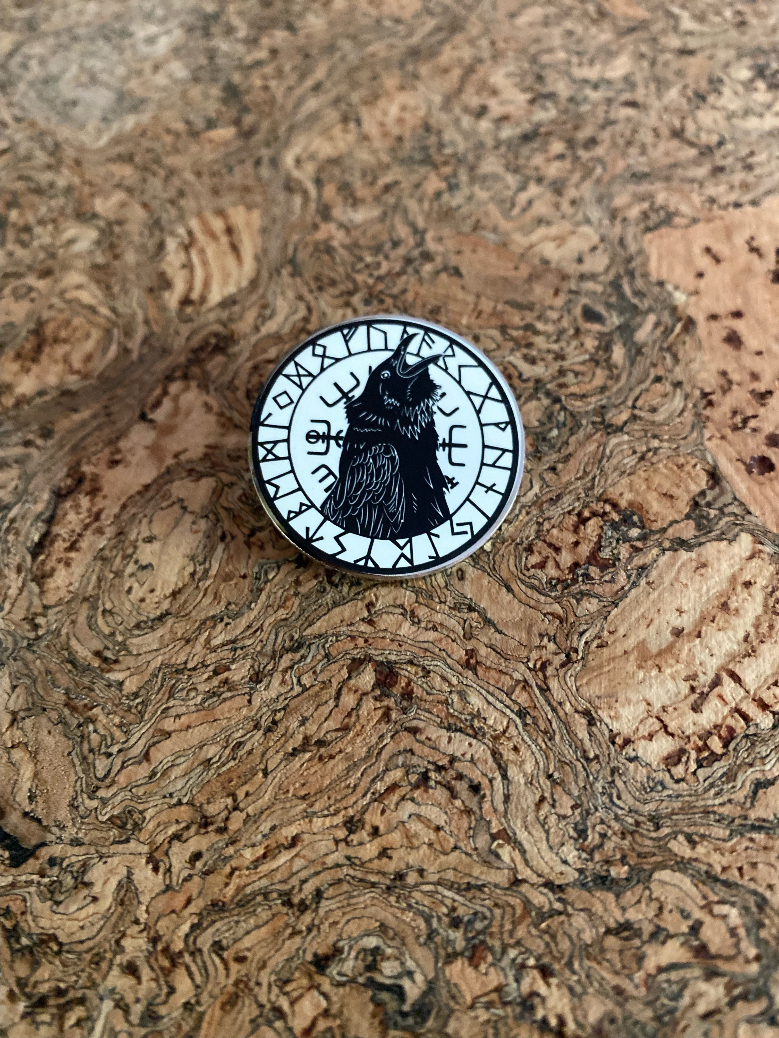 Ravens Vegvisir Decorative Viking Pin Badge