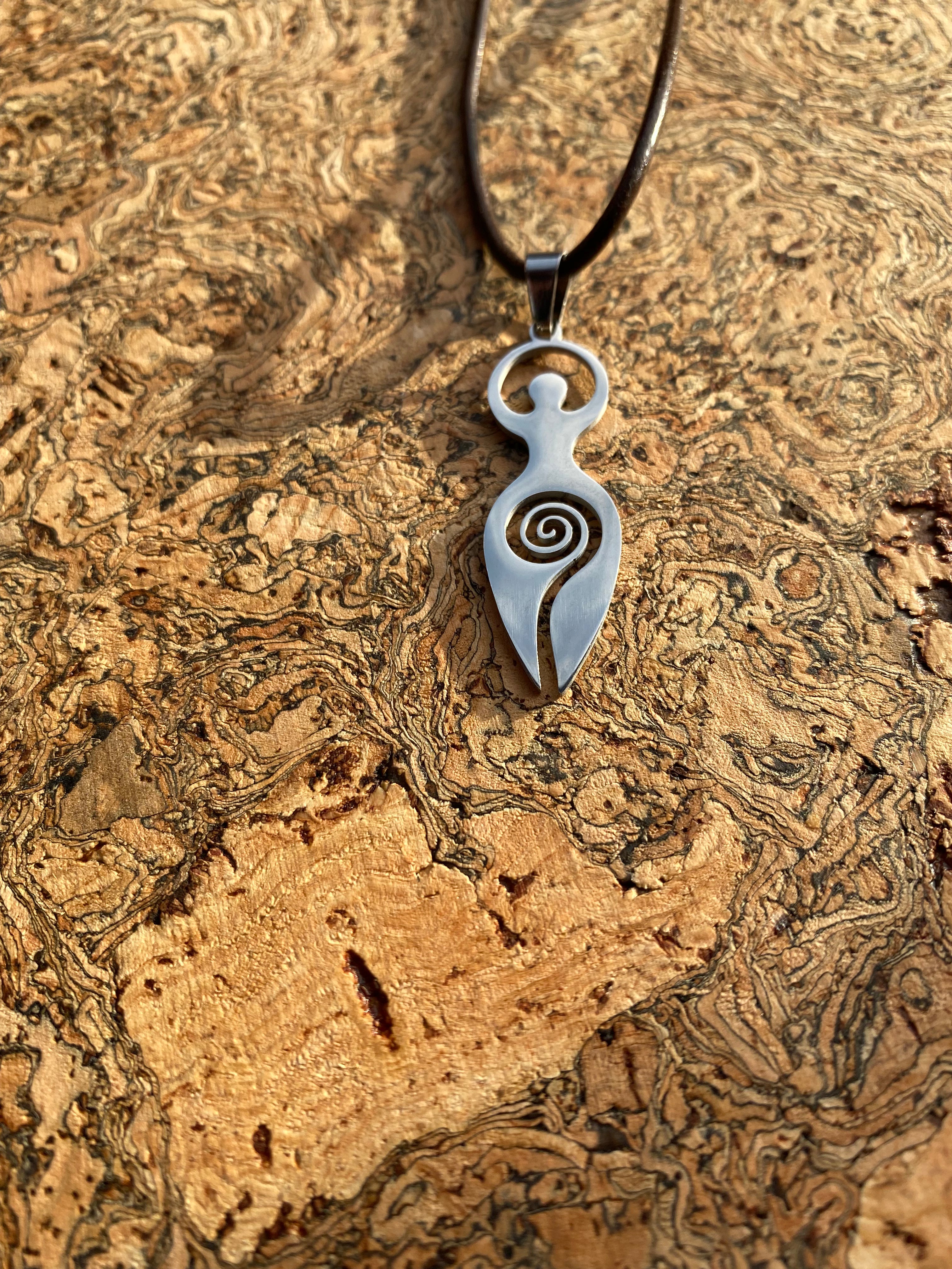 Pagan Necklace - Silver Leaf Of Gaia