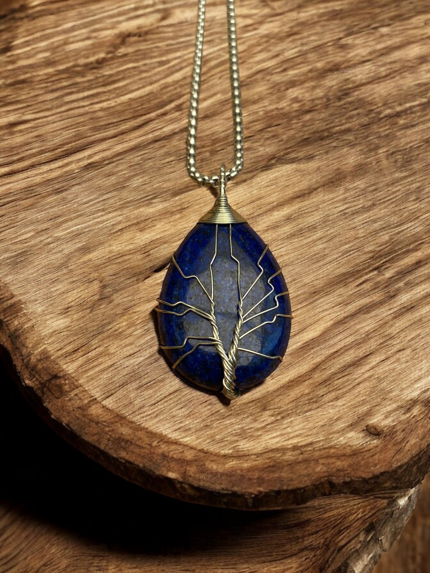 Viking Necklace - Pearls Of Yggdrasil