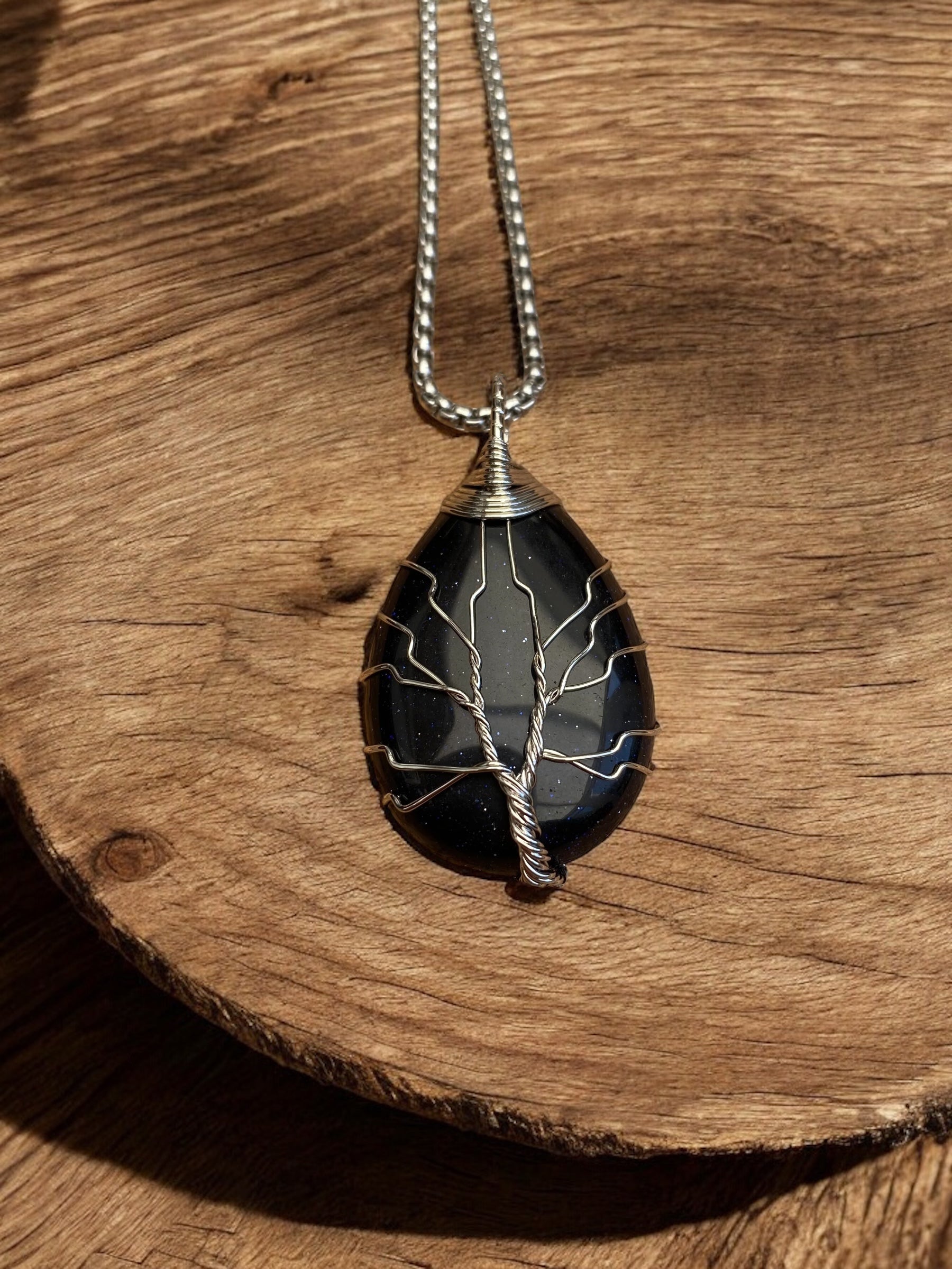 Viking Necklace - Pearls Of Yggdrasil