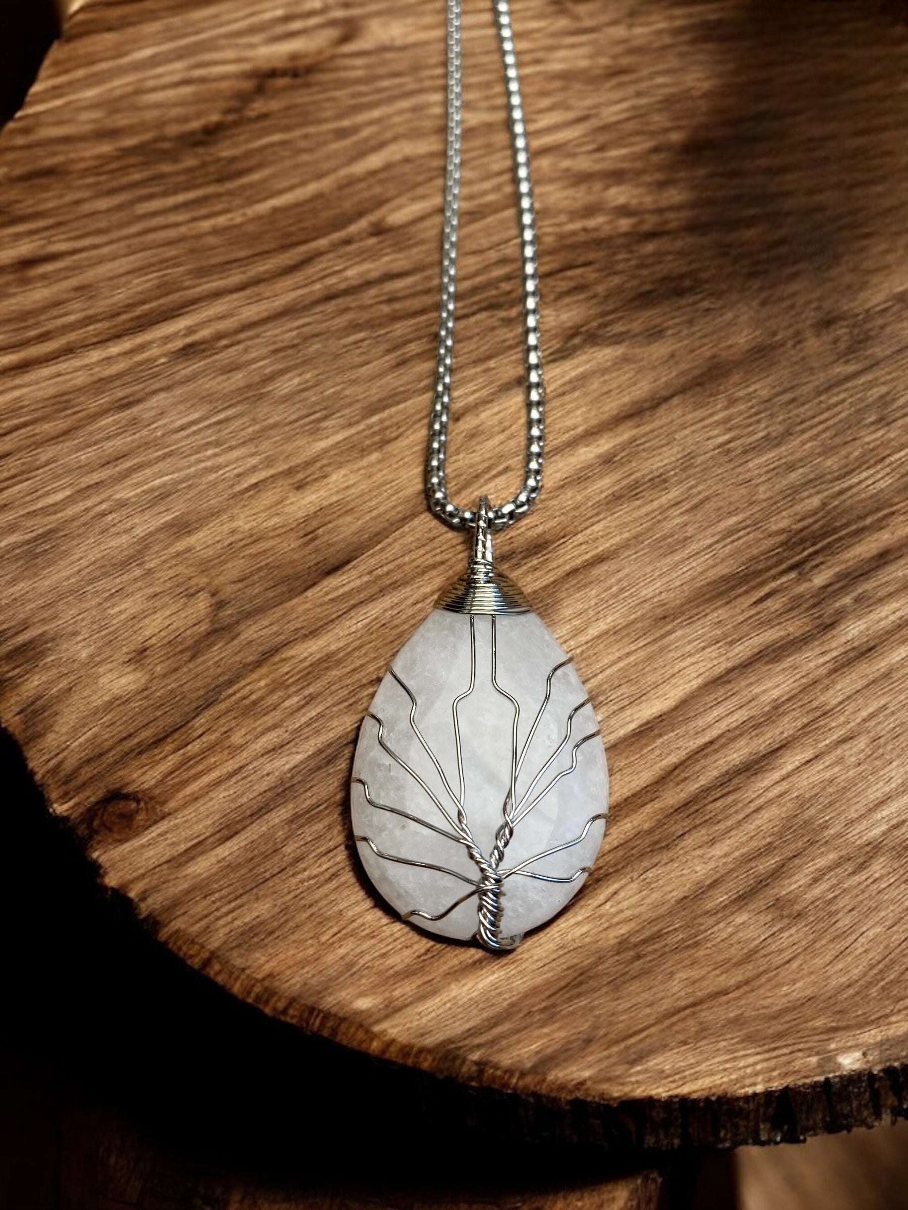 Viking Necklace - Pearls Of Yggdrasil