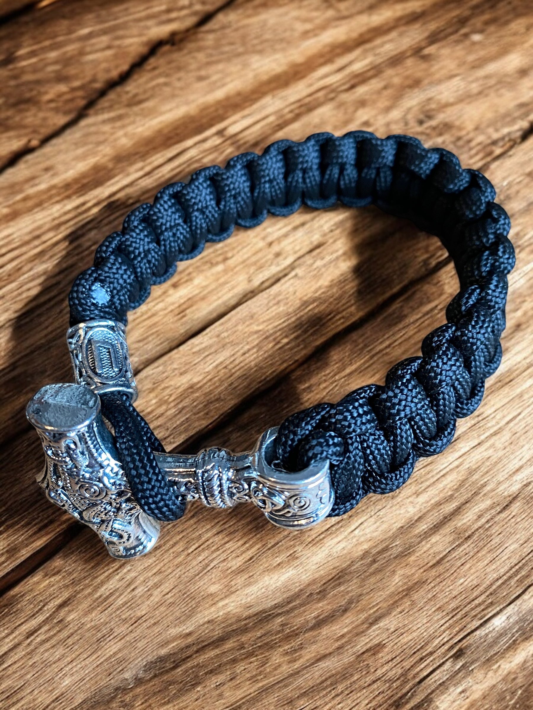 Viking Bracelet - Paracord Mjolnir