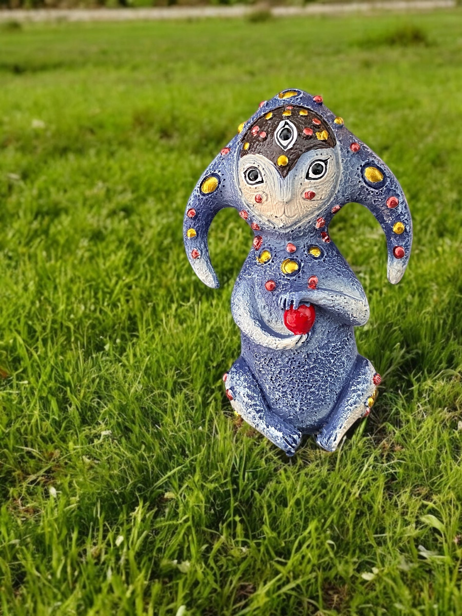 The Hulder Resin Garden Statue