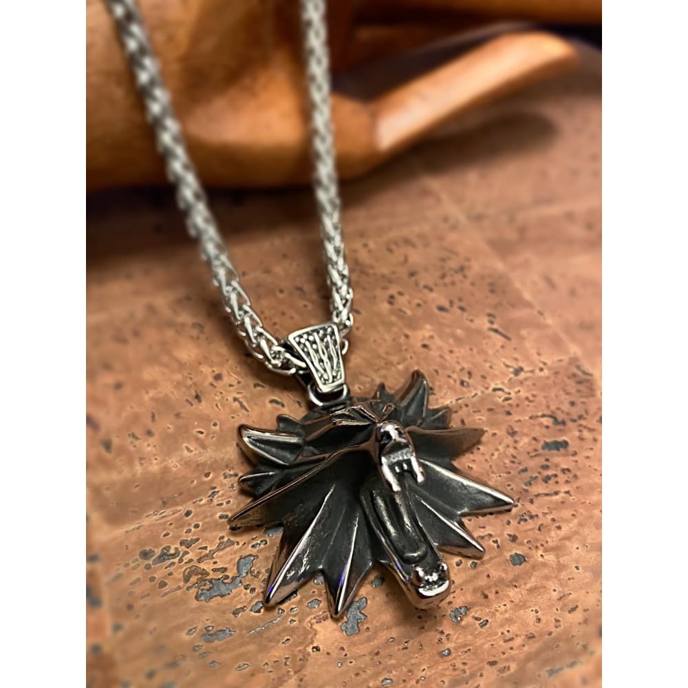Viking Necklace - Raven Wolf