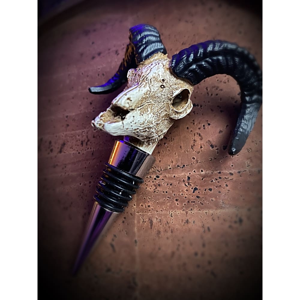 Premium Antelope and Buffalo Wine Stopper