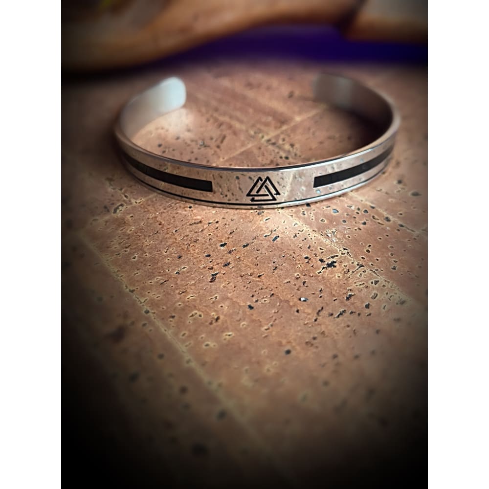 Viking Bracelet - Epic Valknut
