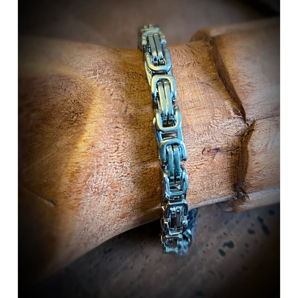 Viking Leather Bracelet - Ravens Runes