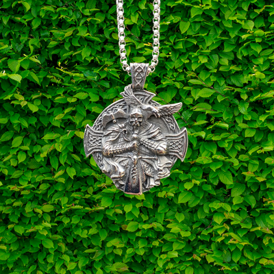 Viking Necklace - Vegvisir Ravens Odin Warrior