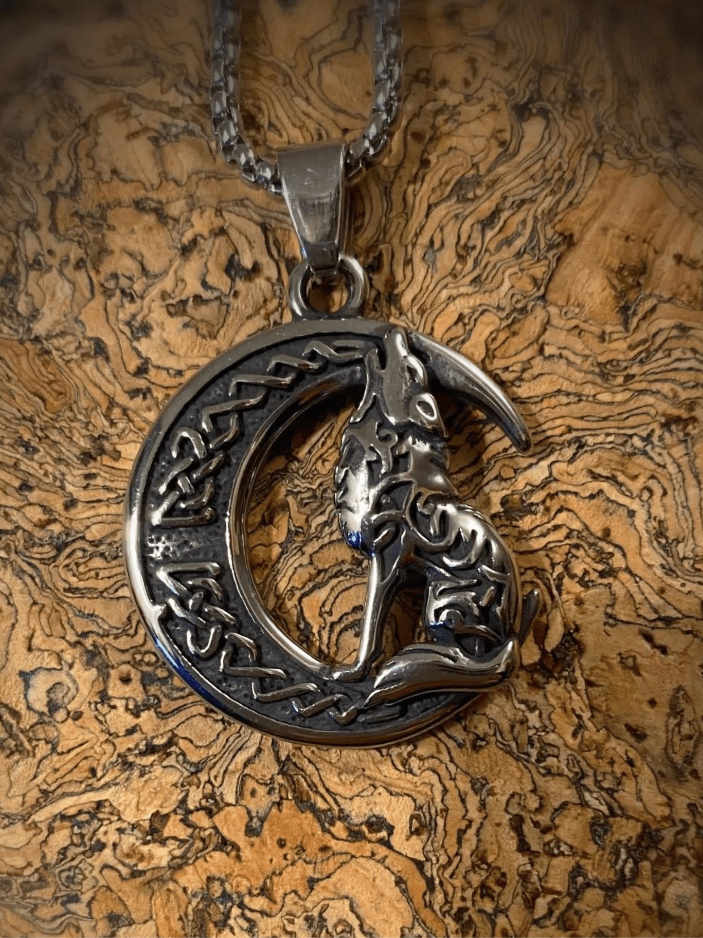 Viking Necklace - Fenris Wolf Of The Marsh